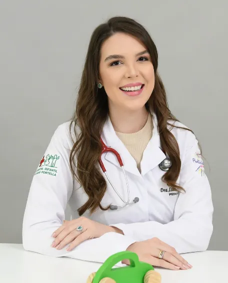 Dra. Isadora Castro, pediatra